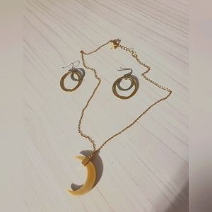 Earrings & Necklace/pendant SET